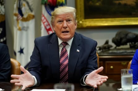 Chính quyền Trump yêu cầu QH rót thêm 2,5 tỷ USD để phòng dịch COVID-19