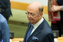 Bắc Kinh áp đặt lệnh trừng phạt trả đũa với cựu Bộ trưởng Thương mại Mỹ và nhiều người khác