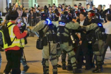 Cảnh sát Hồng Kông bắt giữ khoảng 200 người trong 2 ngày Giáng sinh