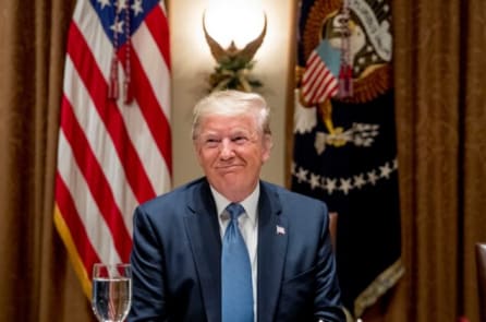 Lãnh đạo thế giới ‘im lặng’ khi TT Trump bị Hạ viện luận tội