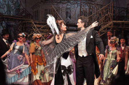 Opera Die Fledermaus: Hài kịch của những âm mưu và nhầm lẫn