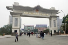 Lào Cai: Dừng xuất nhập cảnh khách du lịch qua cửa khẩu Trung Quốc