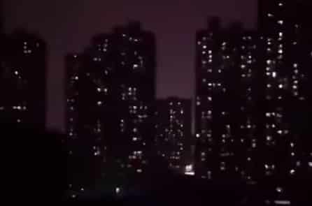 Video người Vũ Hán gào thét lúc nửa đêm
