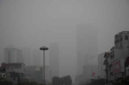 Chất lượng không khí Hà Nội từ ‘rất xấu’ đến ‘nguy hiểm’