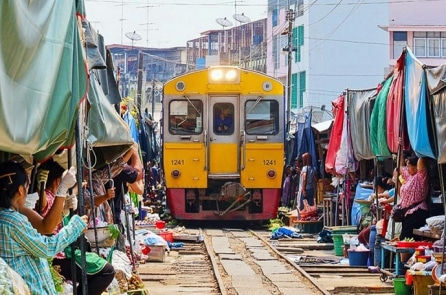 Bạn có dám mua sắm tại “chợ trời nguy hiểm nhất thế giới” này?