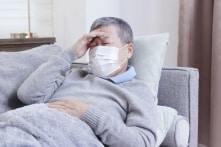 COVID-19 trường hợp mới: Xét nghiệm đờm âm tính, nước tiểu dương tính