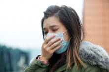 Kéo dài “tuổi thọ khẩu trang” đúng cách