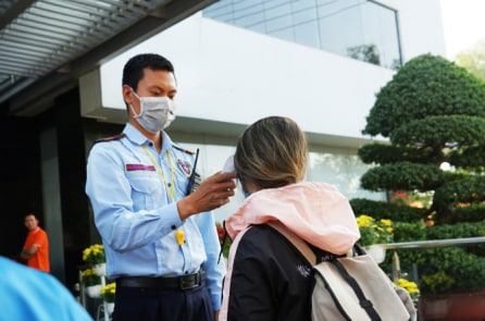 COVID-19: CDC liệt 6 quốc gia bước vào giai đoạn lây nhiễm cộng đồng