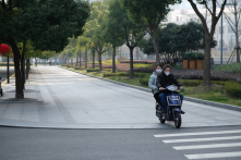 Vũ Hán: Chính quyền cắt mạng internet tại những nơi dịch bùng phát