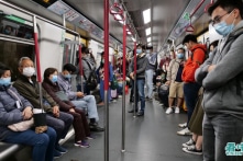 Chuyên gia: Dịch bệnh viêm phổi chưa chắc sẽ được kiểm soát vào mùa hè