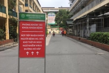 Hà Nội: Nguy cơ lây nhiễm cộng đồng tại Bệnh viện Bạch Mai