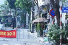 5 người tiếp xúc với bệnh nhân 34 ở đám cưới phải cách ly