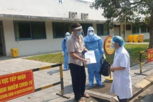 Bệnh nhân 33 ra viện