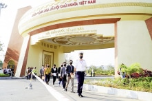 Xe chở công dân đi cách ly được miễn phí khi qua BOT Quảng Trị