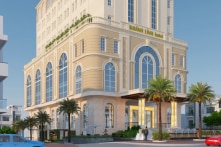 20 nhân viên khách sạn phải cách ly vì gần với người bay cùng bệnh nhân 34