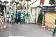 1.054 cư dân chung cư Hoà Bình (quận 10) bị cách ly