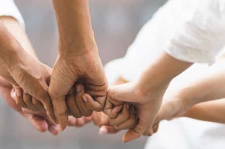 Khoảng 37 tỷ đồng được quyên góp giúp ngừa dịch viêm phổi Vũ Hán