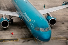 Thông báo khẩn tìm hành khách trên hai chuyến bay VN0054 và VN233