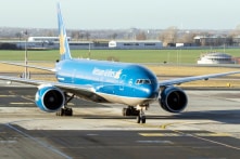 Vietnam Airlines sẽ bán máy bay, thoái vốn để thoát lỗ trong năm 2022