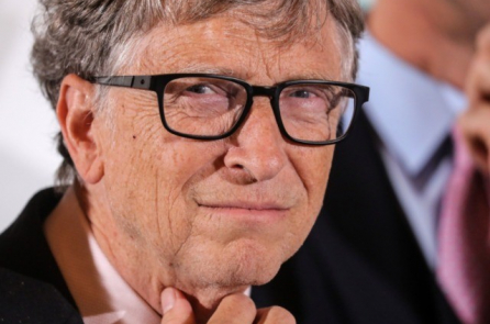 Tỷ phú Bill Gates kêu gọi phong tỏa toàn nước Mỹ