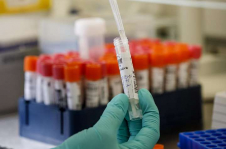 Đức sẽ lần đầu thử lâm sàng vắc-xin COVID-19 vào cuối tháng Tư