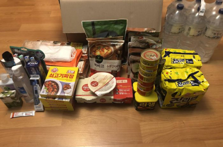 Chính phủ Hàn Quốc cung cấp những gì cho người bị cách ly?