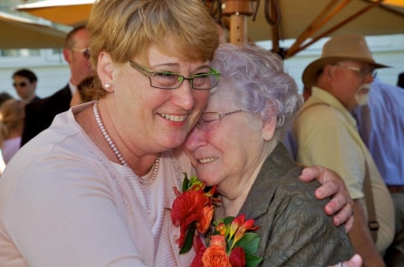 Cụ bà 90 tuổi cảm ơn ‘gia đình, Chúa và súp khoai tây’ giúp bà khỏi COVID-19