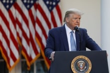 Chính quyền Trump công bố hướng dẫn 3 giai đoạn mở lại đất nước