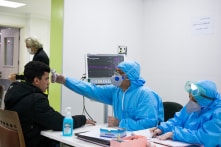 BBC: Số ca tử vong do COVID-19 tại Iran cao gấp ba số liệu báo cáo