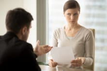 5 điều bạn đánh giá người khác tiết lộ về chính bản thân bạn