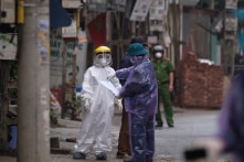 Đề xuất test nhanh, phun khử khuẩn toàn bộ thôn Hạ Lôi