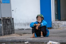 Đề xuất người bán hàng rong, cửu vạn, xe ôm… được nhận hỗ trợ từ gói 62.000 tỷ đồng