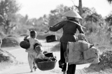 Bươn chải thời chiến