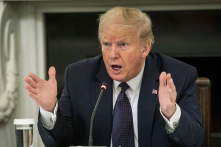 Tổng thống Trump ra tối hậu thư 30 ngày buộc WHO cải cách