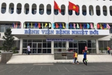 Bệnh nhân 278 nhiễm virus Vũ Hán bị viêm phổi, suy hô hấp