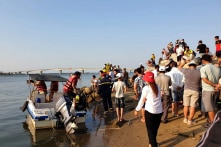 Rạng sáng ngày 10/5, tìm thấy thi thể cuối cùng trong vụ lật ghe trên sông Thu Bồn