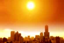 Bangladesh đóng cửa trường học, cắt điện do nắng nóng kéo dài