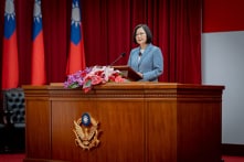 Thăm dò: Ủng hộ Tổng thống Thái Anh Văn xuống thấp kỷ lục