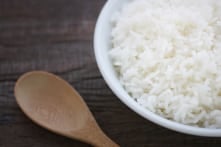 Ăn cơm nguội giúp giảm đường huyết?