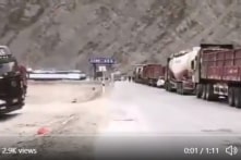 Xuất hiện video hơn 5.000 xe quân đội TQ đi về biên giới Trung – Ấn