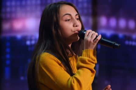 Cô bé hát 3 lần mới được vào vòng trong của America’s Got Talent