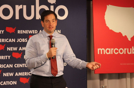 TNS Marco Rubio: “Có những thứ đã bay qua các cơ sở quân sự và không ai biết nó là gì”