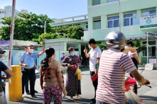 Đà Nẵng thêm 12 ca nghi nhiễm virus Vũ Hán; có tình trạng lây nhiễm trong y bác sĩ