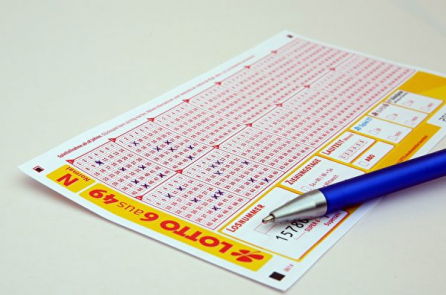 Trúng số độc đắc 1 triệu đô la Úc nhờ mua vé số như trong mơ