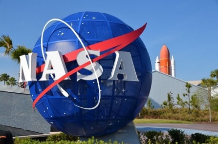 Nhà nghiên cứu NASA nhận tội che giấu mối quan hệ với Trung Quốc