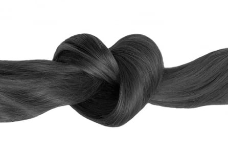 Ông cụ Tiền Giang 80 năm không cắt tóc, mái tóc dài 5m