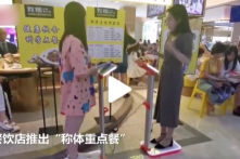 Nhà hàng TQ dùng chiêu lạ để hưởng ứng “tránh lãng phí” của ông Tập