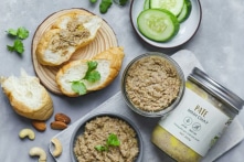 Minh Chay khuyến cáo dừng ăn lập tức pate có độc tố cực mạnh, chưa có động thái bồi thường