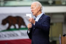 Bầu cử Mỹ: Người theo Đảng Dân chủ lo ông Biden sẽ thua cuộc