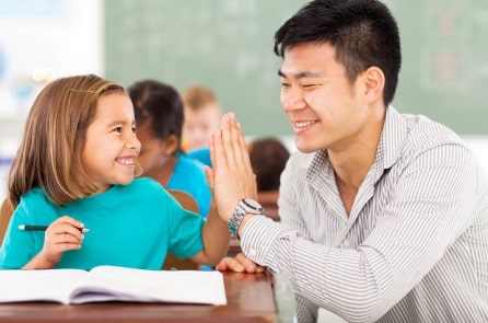 Nghe trẻ con bộc bạch về giáo viên chúng thích nhất và lý do vì sao